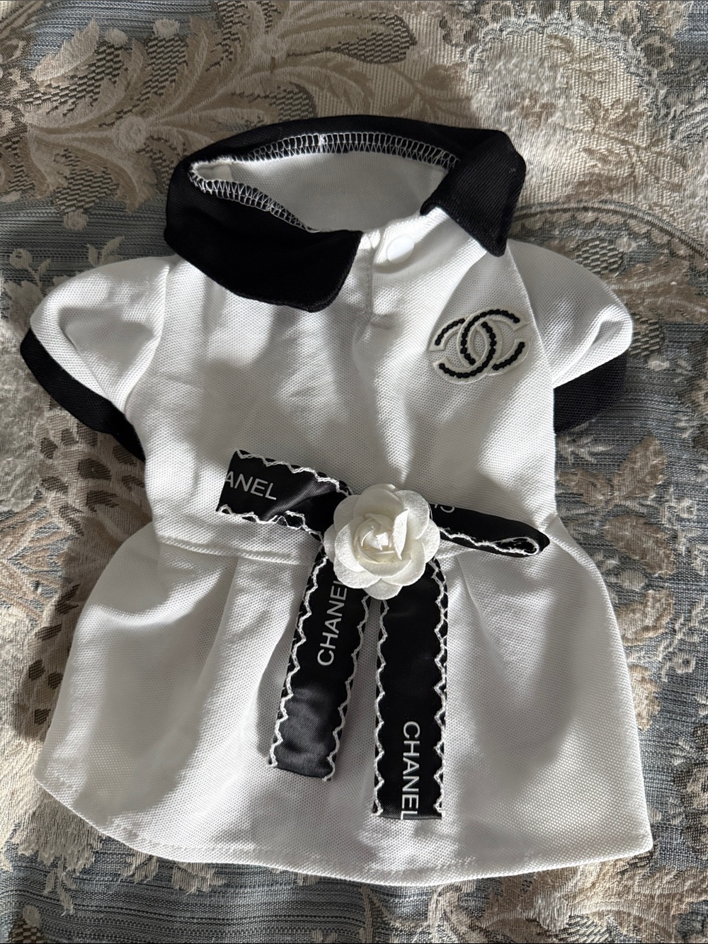 #0371 White Dress with Black Trim and Ribbon Flower XS
